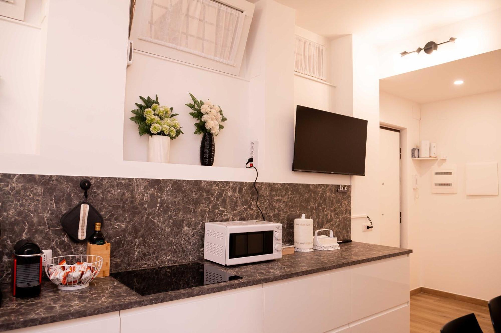 Antonella Appartement Rome Buitenkant foto