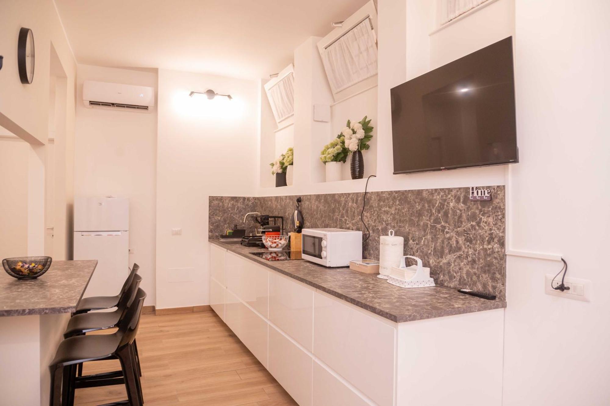 Antonella Appartement Rome Buitenkant foto