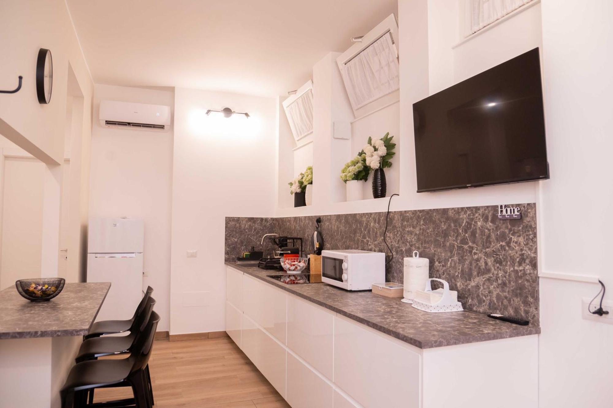 Antonella Appartement Rome Buitenkant foto